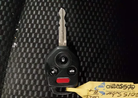 2015 Subaru Outback 2.5I Premium z USA, uszkodzony, nr VIN 4S4BSBCC7F3224602